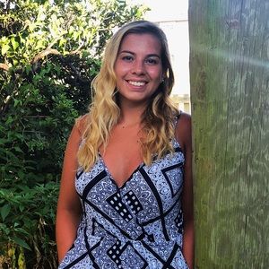 Meet your Posher, Gina